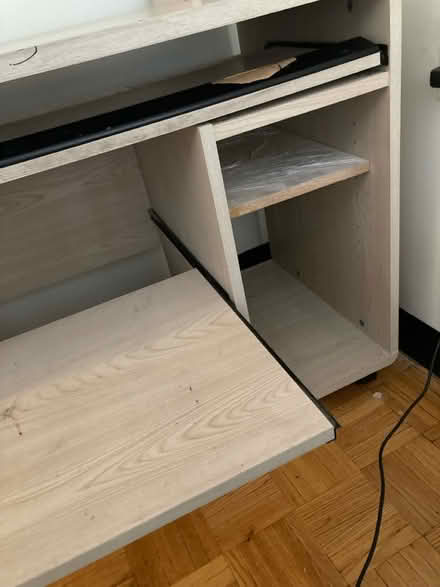 Photo of free Desk (Arlington Center) #3