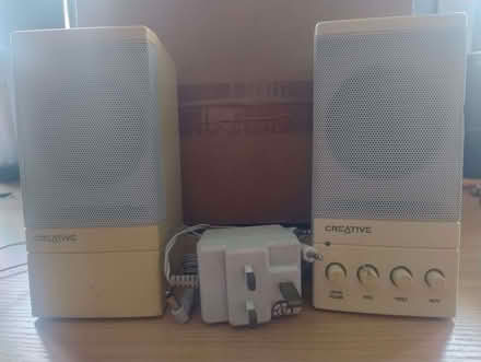 Photo of free Small pair of computer speakers (Amersham Common HP7) #1