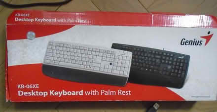 Photo of free Genius desktop keyboard (Bartley Green) #2