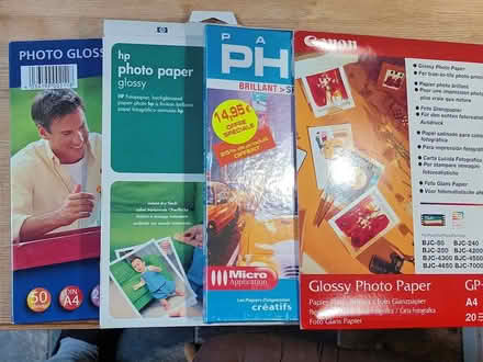 Photo of free 4 packs of A4 gloss photo paper (Walnut Tree MK7) #1