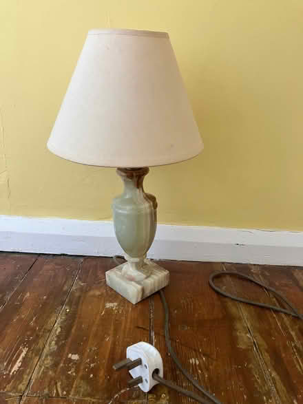 Photo of free Onyx lamp (Marshalswick AL4) #1