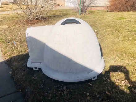 Photo of free Dog igloo (Aurora) #2