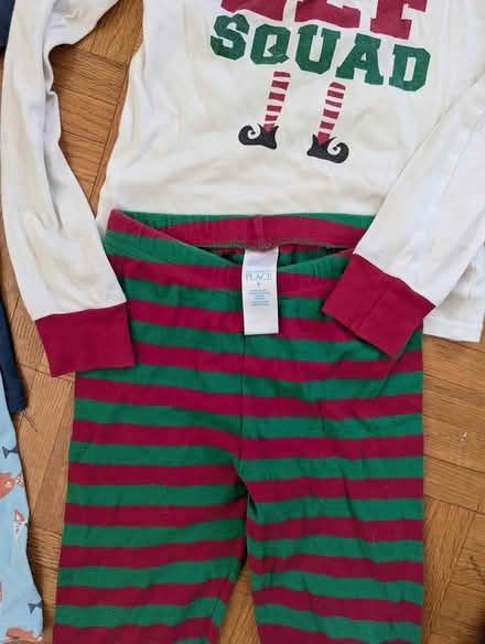 Photo of free Little Kid pyjamas - size 6 (Westboro Village) #2