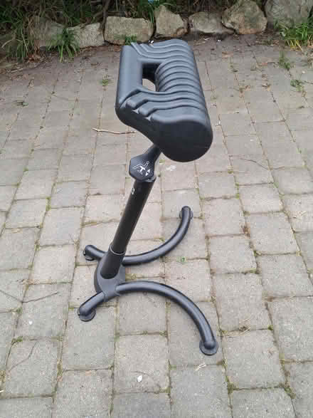 Photo of free Drummer stool adjustable (Upper Hatch Street, Dublin 2) #2