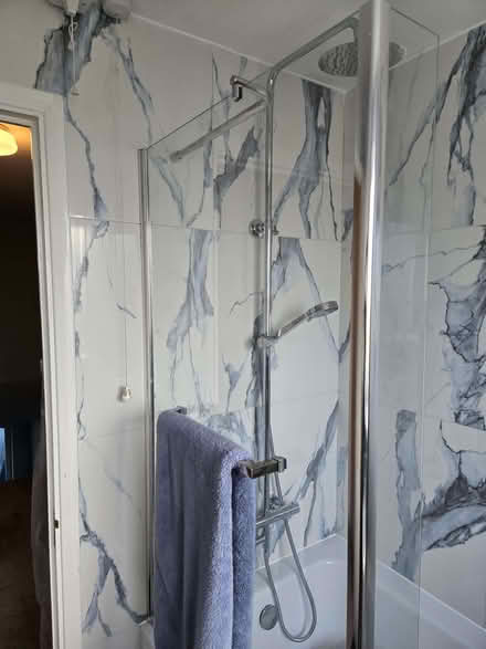 Photo of free glass shower screen L shaped new fixed not pivoting (Rochester ME1) #1