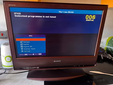 Photo of free Working Sony small 20” tv , no remote (Spondon DE21) #1