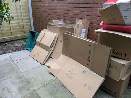 Photo of free Large number of used large and medium packing/storage boxes (Harborne B17) #1