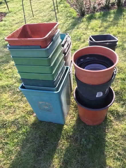 Photo of free About 40 pots (Ringmer BN8) #2