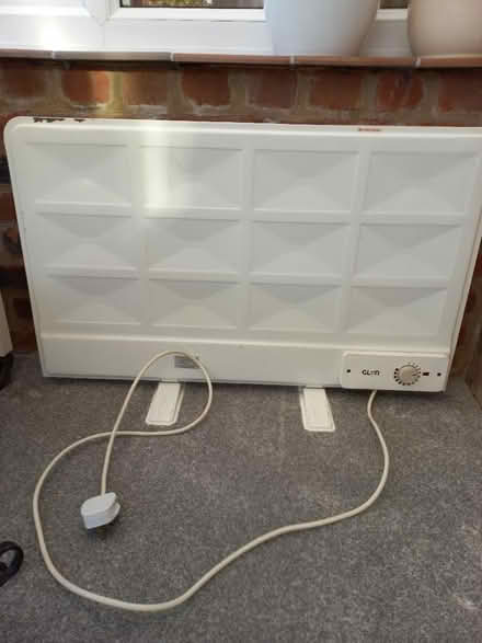 Photo of free Electric oil heater (Lower Tadmarton OX15) #1