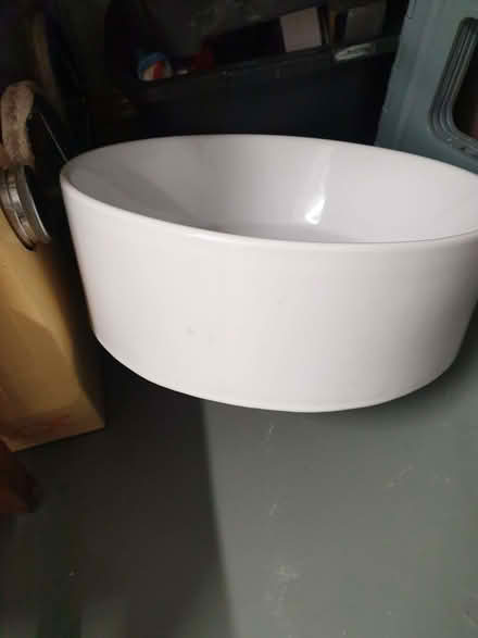 Photo of free Countertop ceramic basin - used (Hill Head PO14) #2