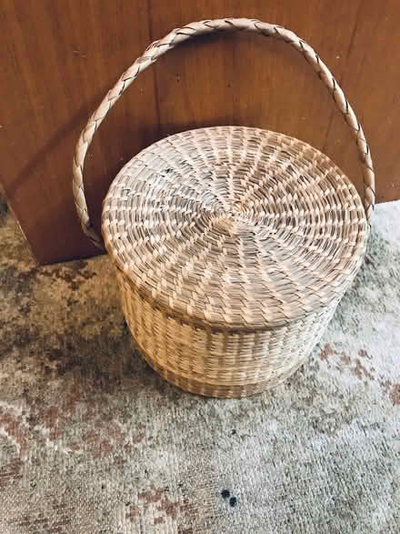 Photo of free Handmade straw basket. (Woodley RG5) #2