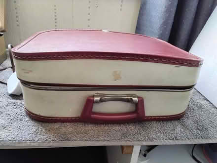 Photo of free Portable record player. (Redbourn AL3) #4