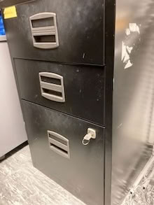 Photo of free small filing/drawer cabinets (New England Quarter BN1) #1