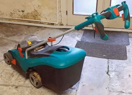 Photo of free Cordless Lawnmower (Fromefield BA11) #2