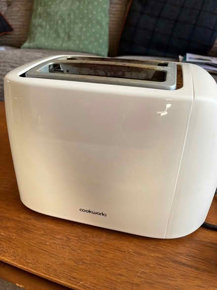 Photo of free Toaster (Kendal LA9) #1