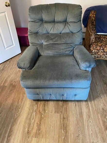 Photo of free recliner chair (Garrison, NY) #3