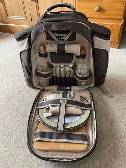 Photo of free Picnic Rucksack (Twyford RG10) #1