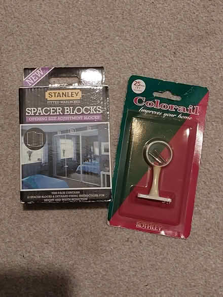 Photo of free Sliding wardrobe doors (Nailsea BS48) #4