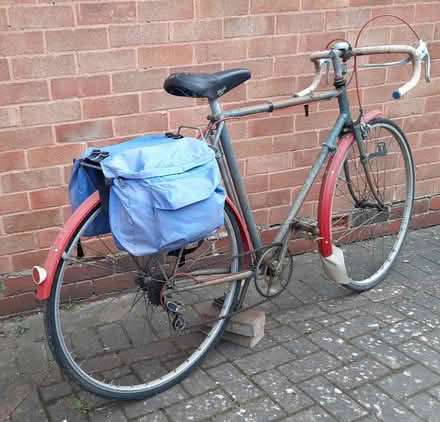 Photo of free Bike pannier (Barnard's Green WR14) #1