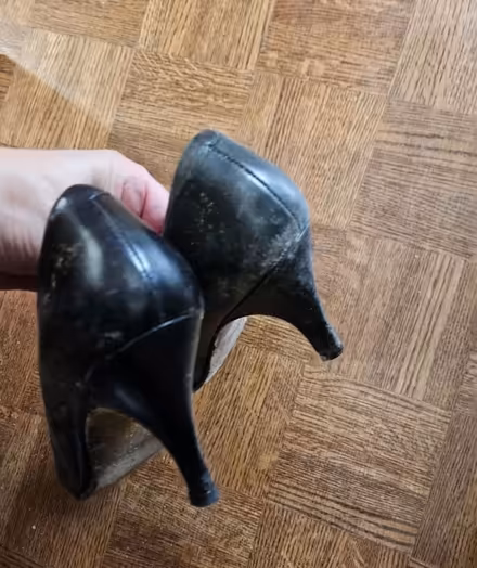 Photo of free 3 pairs of heels, sizes 7 - 7.5 (Derry/WinstonChurch/Meadowvale) #3