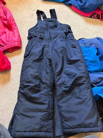 Photo of free Size 4 years Snowbibs (Kaimes EH17) #1