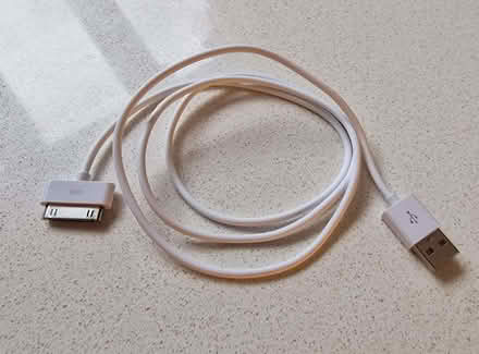 Photo of free Old style ipad charging cable (Allesley Park CV5) #1