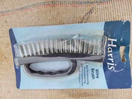 Photo of free Wire brush (IP5) #1