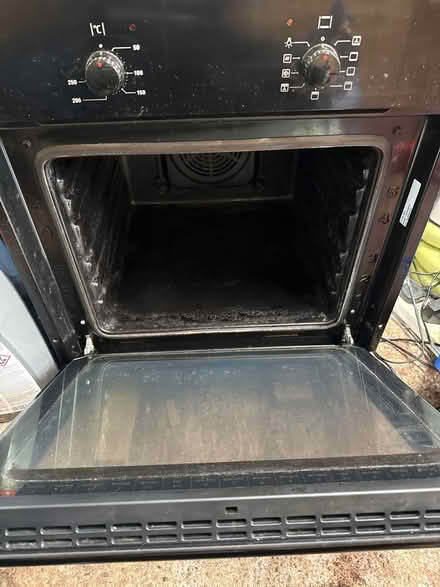 Photo of free Logik LBFANB14 single fan oven (ST15, Yarnfield) #1