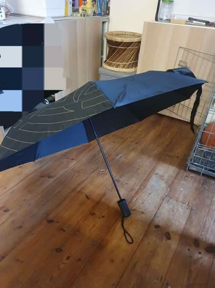 Photo of free Small umbrella (Battle RG30) #1