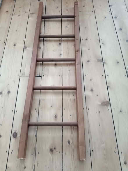 Photo of free Strong bunk beds no rail (Bailbrook) #2