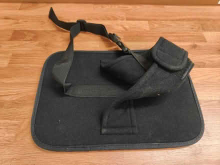 Photo of free Kids headrest mirror thing (Weybridge KT13) #2