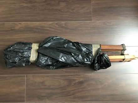 Photo of free Artists folding easel (N16) #1