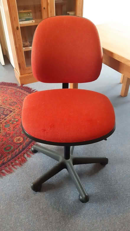 Photo of free Office Chair - In Red! (CT10) #2