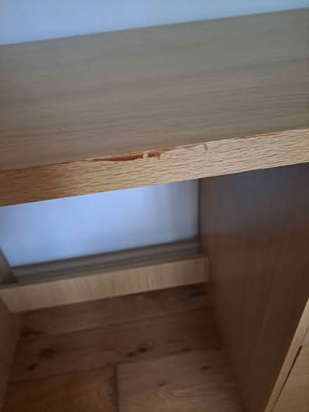 Photo of free Desk (Coulsdon CR5) #3