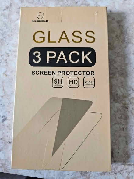 Photo of free Screen Protectors for OnePlus 7T (Leslie KY6) #1