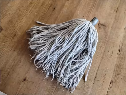 Photo of free String Mop head (Welwyn AL6) #2