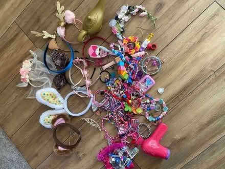 Photo of free Kids Hair & Jewellery Accessories (Horndon SS17) #2