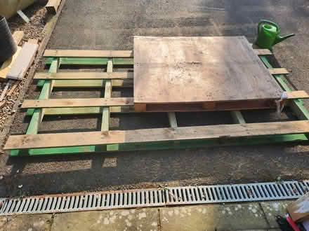 Photo of free Pallets (Crowhurst east sussex) #1