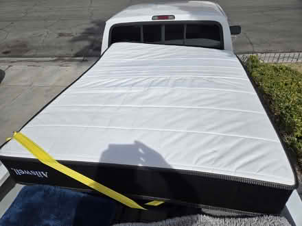 Photo of free 2 queen beds (windmill/bermuda) #1