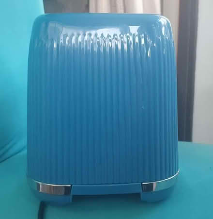 Photo of free Two slice toaster (Newton Hill WF1) #4