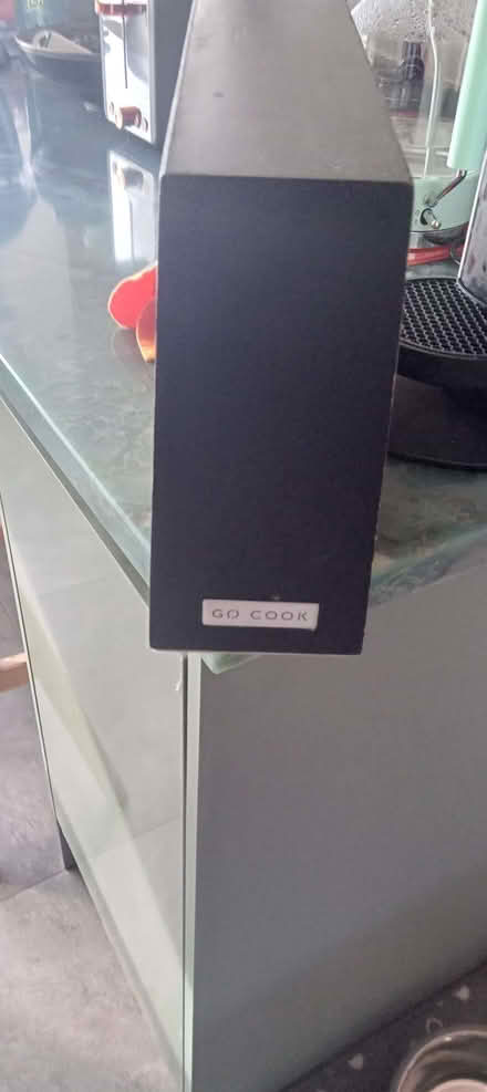 Photo of free magnetic knife block (Caversham Park RG4) #1