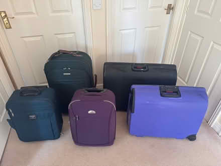 Photo of free Suitcases (Stonefield ST15) #2
