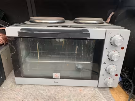 Photo of free Tabletop oven + hotplates (Presteigne LD8) #1