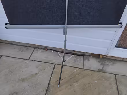 Photo of free Projector Screen (Welwyn AL6) #3