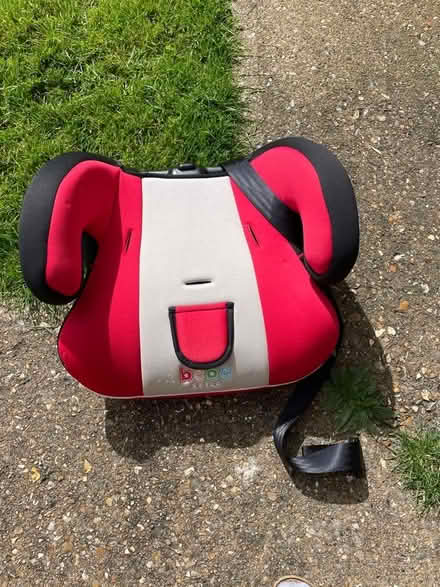 Photo of free Child’s car booster seat (Pin Green Industrial Area SG1) #1