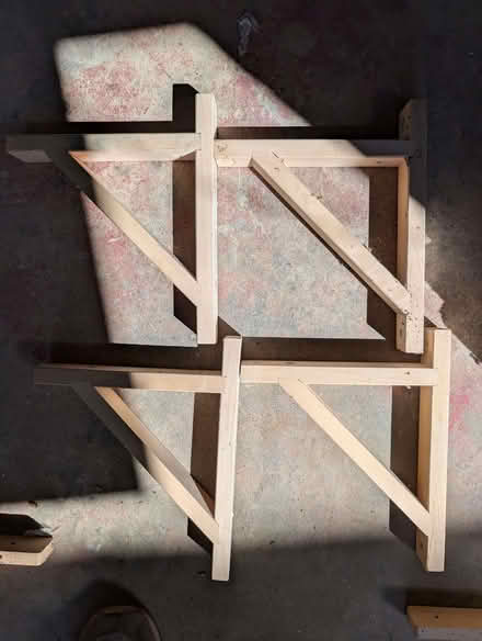 Photo of free Shelf brackets x4 25cm (New Marston OX3) #2