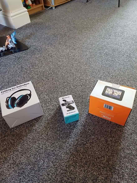 Photo of free Web cam sat nav ear defenders (Gorse Hill M32) #1