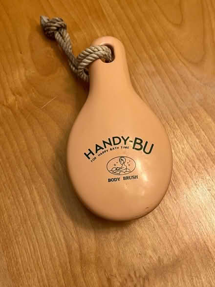 Photo of free Pink soft bristle brush (Hintonburg) #1