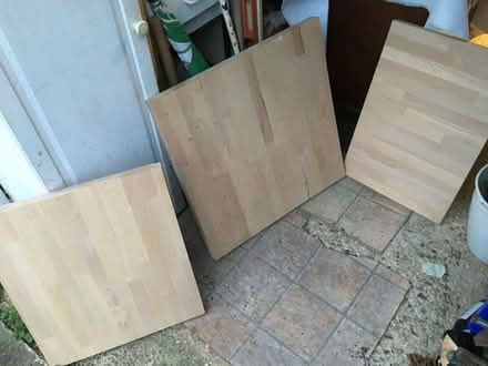 Photo of free 3 pieces thick worktop off cuts. These are heavy (Brogborough MK43) #1