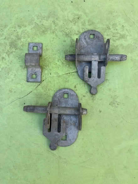 Photo of free Door catches (Kingsway) #1